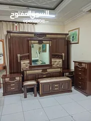  1 Very good condition luxurious King size bed room set available for sell