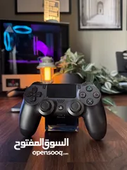  1 كنترولير Ps4 مستعمل. Ps4 controller