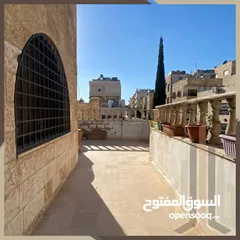  19 فيلا متلاصقة مفروشة للبيع في الجبيهة بجانب مسجد حرز الله مساحة الارض 340م و مساحة البناء 560م