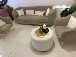  5 اثاث للبيع