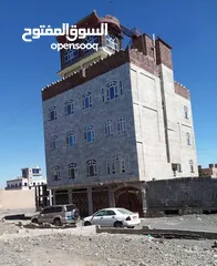  1 للبيع عماره حجررخام.