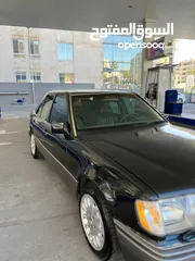  12 مرسيدس 300SEL