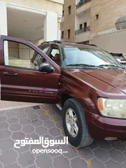  5 جراند شروكي مودل 2000 حاله جيده