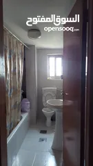  5 شقة للإيجار – طابق أرضي بمدخل خاص وموقف سيارة