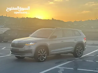  5 سكودا كودياك Sport Line  فل الفل فتحة سقف بانوراما 200 حصان  4x4- /2022  دفع رباعي 6+1