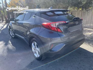  1 Toyota CHR 2019