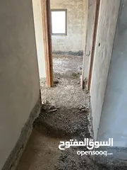  4 شقة للبيع – شارع حيفا / قرب دوّار الداخلية – عمارة الطرزي