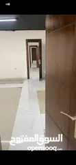  2 مكاتب بمساحات متعدده للإيجار السنوي