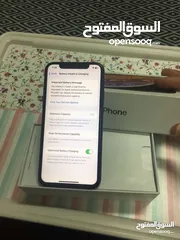  5 This is iPhone xs 64 gb good condition