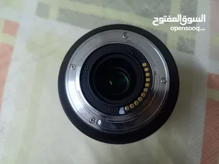  4 عدسة لومكس LUMIX مستعملة اسبوع فقط  بحالة جيدة جدا  حجم وامتداد 45-200 كما موضح بالصور