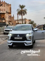  1 عنوان السيارة بغداد الكرخ   يعني ثلاث دفاتر وبيه مجال