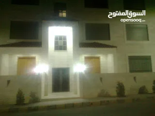  1 أخر شقتين للبيع في بناء وتشطيب خاص في حنينا