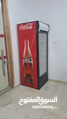  2 ثلاجات كوكا كولا للمحلات التجارية أو المطاعم بحالة جيدة