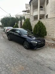  1 E220 4matic 2021  كاملة الاضافات