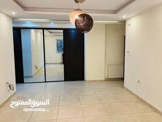  14 شقة أرضية للبيع في ضاحية النخيل - ref: 14613