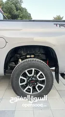  12 TOYOTA TANDRA SR5 TRD