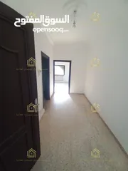  28 شقة ارضية من فيلا مع ترسات خلدا