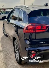  1 كيا نيرو 2022 بدفعة 2000دينار