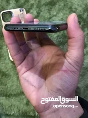  4 للبيع او البدل ع ايفون iPhone 11 Pro Max