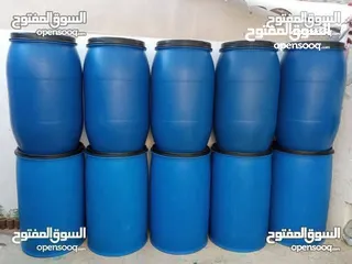  7 براميل بلاستيك نظاف جدا للبيع