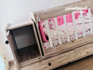  3 سرير اطفال استخدام  سنه فقط
