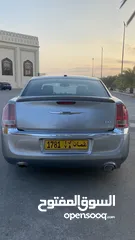  5 Chrysler C300 نظيفة جدا