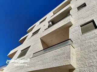  2 أخر شقتين للبيع في بناء وتشطيب خاص في حنينا