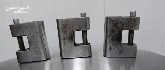  1 اقفال مصنوعة من الحديد المقاوم