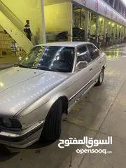  7 BMW موديل 1990