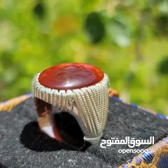  2 خاتم من العقيق اليماني الاحمر الاصيل خامه يماني اصلي ذمه  صياغة البحرين الجميله
