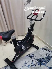  1 جهاز بسكليت مع شاشة عرض الكترونية للبيع في العقبة ............