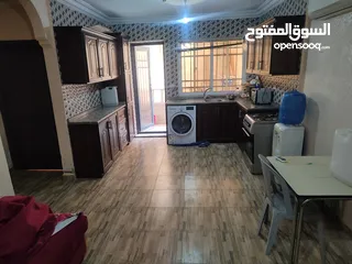  2 استديو شبه مفروش غرفتين وصاله