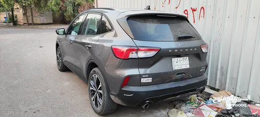  1 Ford Escape hybrid 2022 فورد سكيب هايبرد