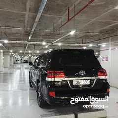  29 تويوتا لاندكروزر 2018 4.6 V8 بسعر 43500