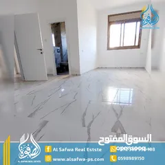  18 شقق مميزة  سوبر ديلوكس جديدة للبيع عين مصباح مع حديقة قرب الاذاعه و التلفزيون