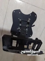  7 شاشة BenQ شغاله ميه بليه للبيع 30 دينار مع وصلة hd  وشاشه ثانيه نوعها Nihon كانت شغاله وطفت فجأه بتت