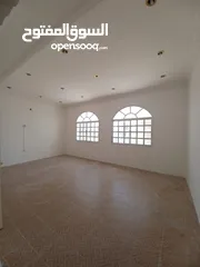  4 فلة للإيجار في المحرق / 3 أدوار (villa for rent in Muharraq :3 floors)