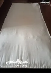  5 فرشات صوف عدد2 و لحاف صوف عدد2 مستعمل للبيع بسعر حرق