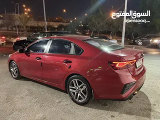  6 Kia K3  فل كامل 2019 مواصفات خاصة اعلى صنف من فئتها باسم مستورد ترخيص سنة كاملة رقم مميز