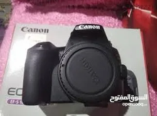  3 كاميرا كانون 250d مستعملة للبيع