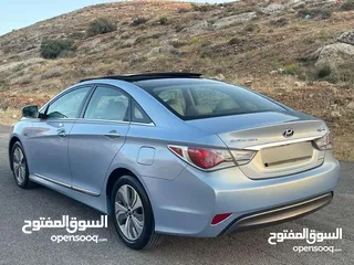  4 هيونداي سوناتا 2015 وارد الوكالة مالك اول بحال الشركة اعلى صنف ممشى قليل 7 جيد