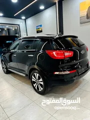  8 كيا سبورتاج  فل مسكر اضافات بسعر فرم كاش