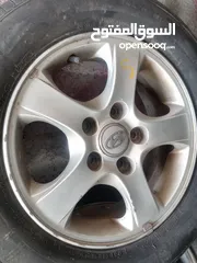  23 جنطات وطاسات للبيع