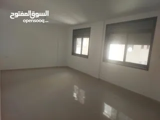  12 شقه مدخل خاض خلف مستشفى رام الله