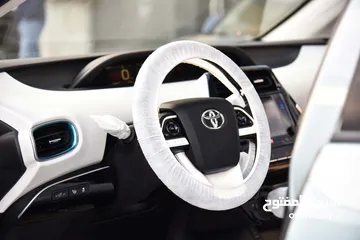 8 تويوتا بريوس هايبرد 2016 بحالة الشركة Toyota Prius Hybrid 2016