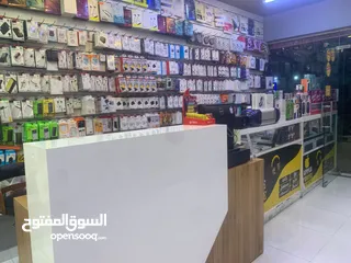  4 محل هواتف نقاله