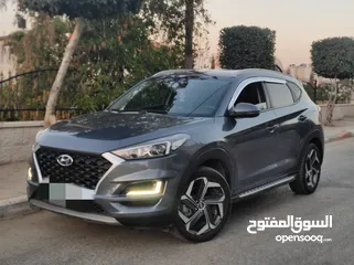  1 هونداي توسان 2020ترخيص2019 فل ماعدا الفتحة للبيع بسعر مغري ع الكاش عداد اصلي 80000كم فقط