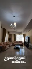  12 رفاهية بلا حدود - فيلا الأحلام بانتظارك - بمساحات رحبة - تصميم أنيق - فاخرة