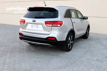  5 KIA SORENTO 2017 GCC EXCELLENT CONDITION WITHOUT ACCIDENT