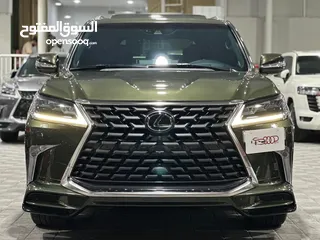  2 Lexus LX 570 s